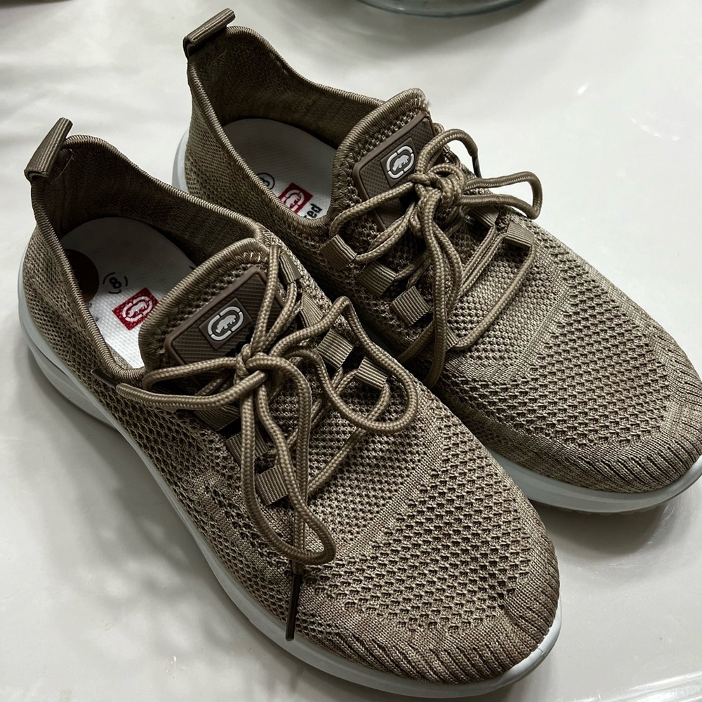 marc ecko unltd shoes size 8 . Women.